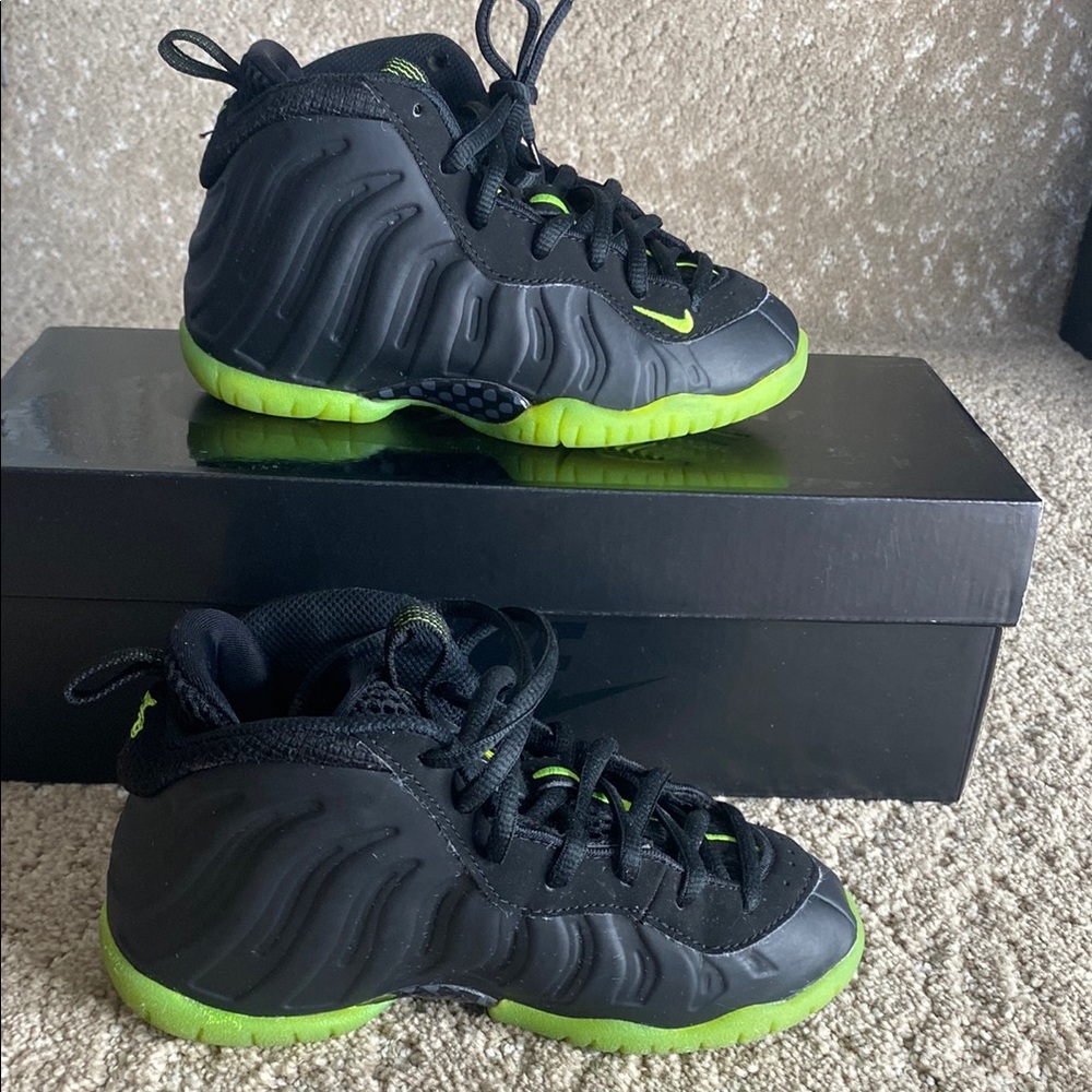 Nike Black and Green Foamposite Sneakers
